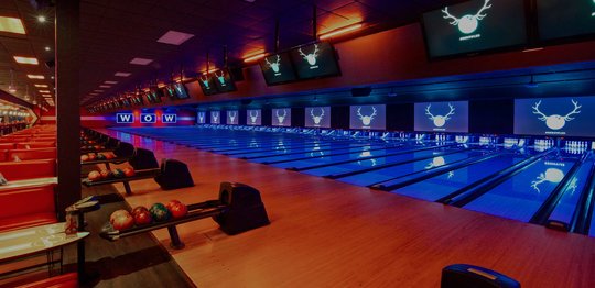 Bowling Alley Party Venue In Cerritos Bowlero