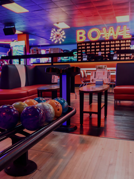 Bowling And Lounge Area With Bar In Davie Bowlero