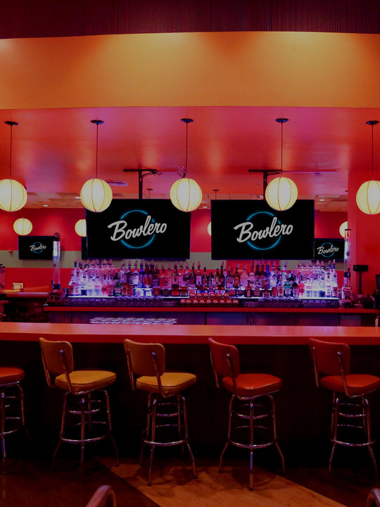 Doral Billiards & Sports Bar, & Bowling Bowlero Miami