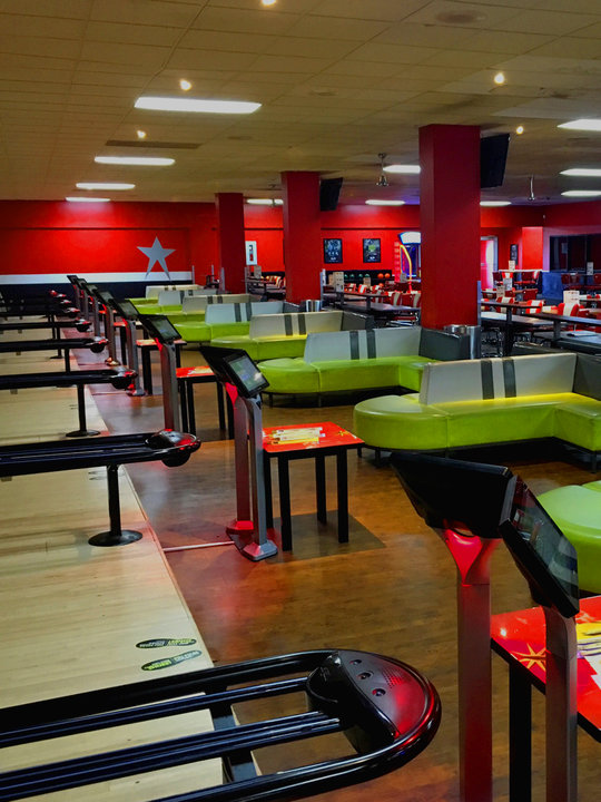 Bowling Alley Party Venue In Midland Bowlero
