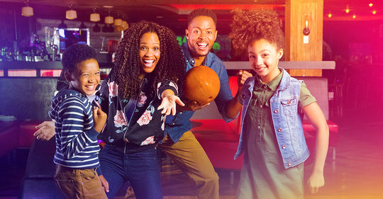 family bowling