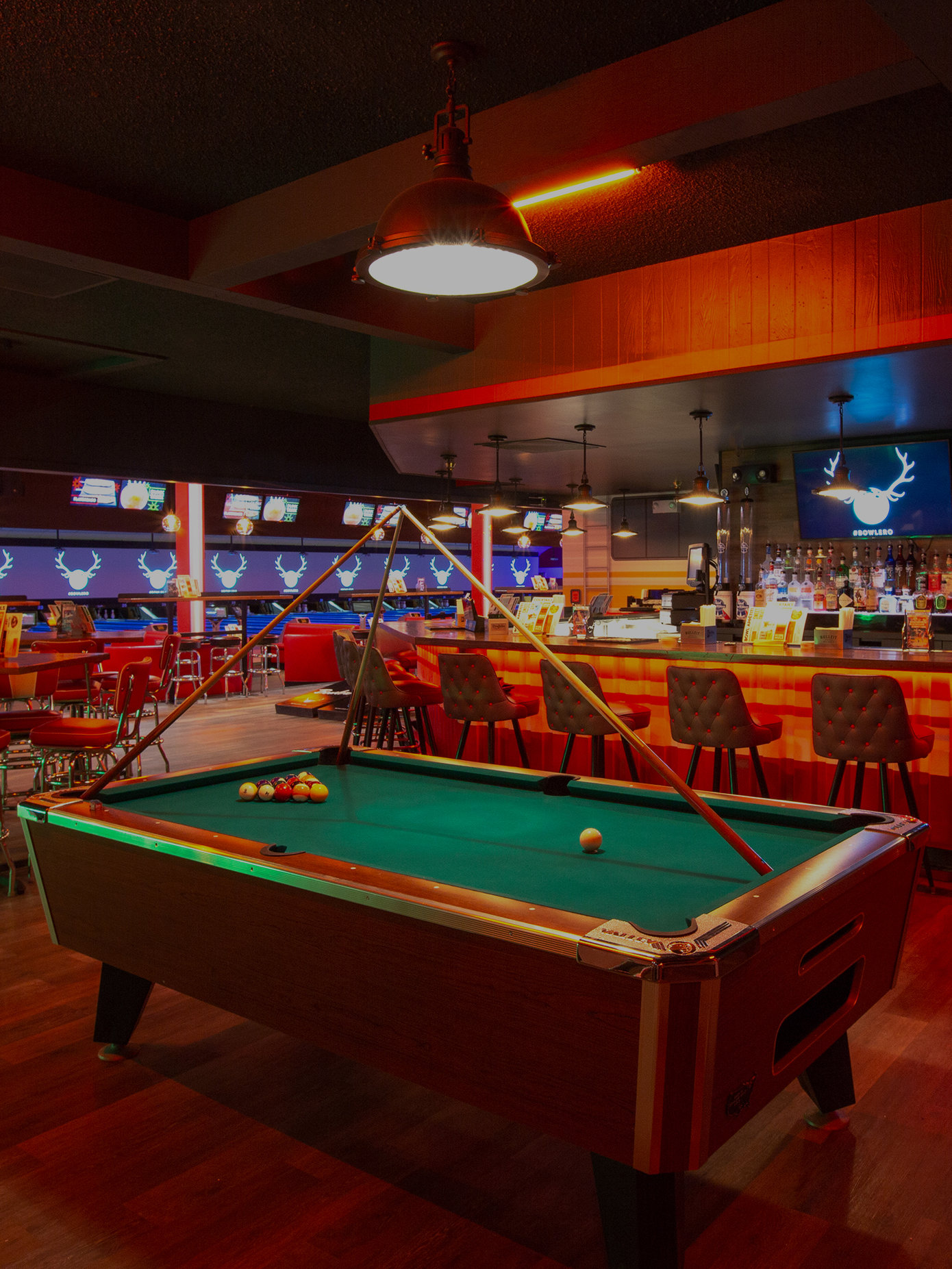 Bowling Alley & Entertainment Center in Clovis Bowlero