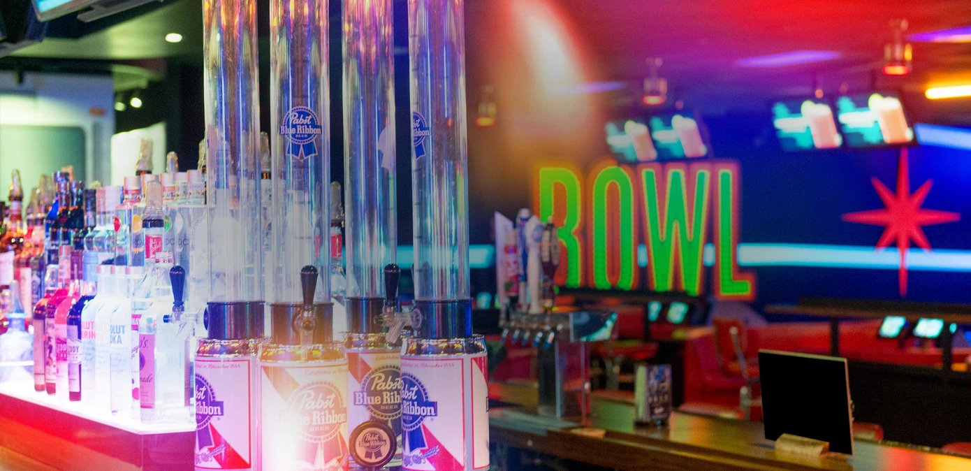 AMF Diamond Lanes, Houston, TX Bowling Alley & Bar AMF