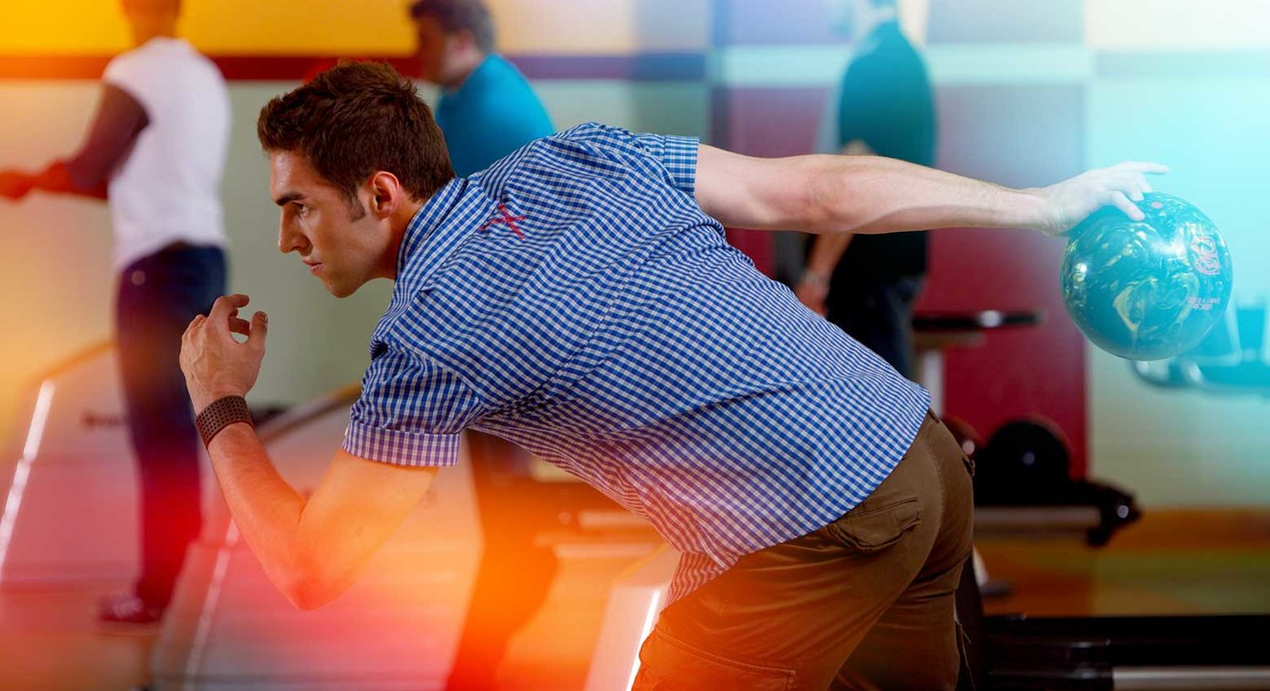 League bowler throwing ball